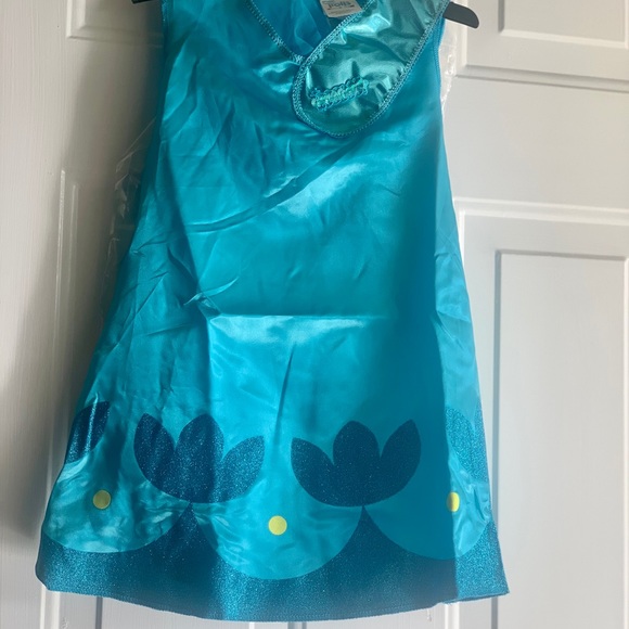 Trolls Poppy Rainbow Child Deluxe Costume Dress - Picture 4 of 10